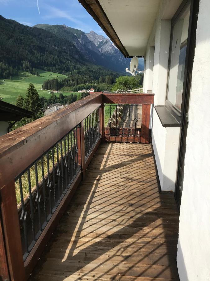 Haus Taelerblick Apartman Trins Kültér fotó